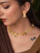 Aishani gold necklace set (Green)