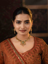 Mrinala Necklace Set - Image 6