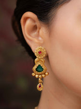 Ridhanya Necklace Set - Image 4