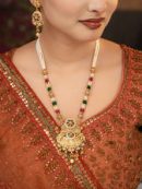 Kanakriti Necklace Set